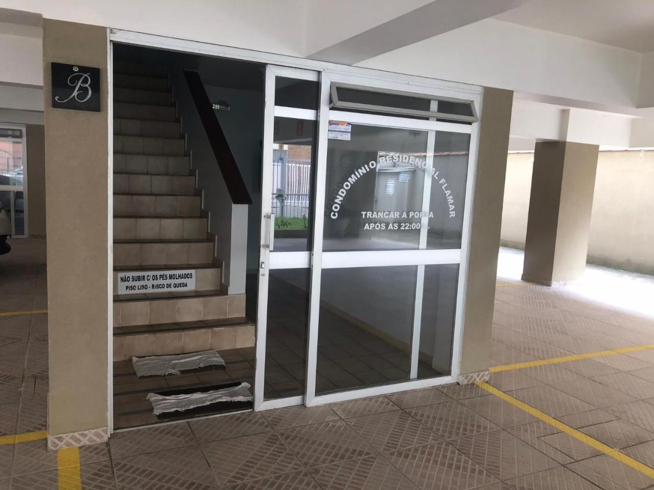 Apartamento Otimo Apartamento Em A 50 Mts Da Praia *
