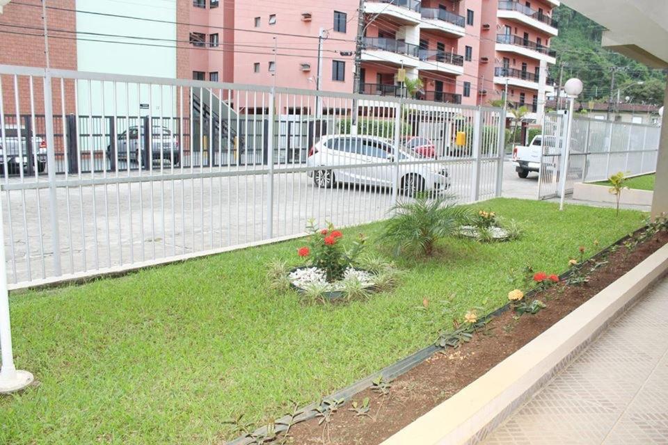 Apartamento Otimo Apartamento Em A 50 Mts Da Praia *